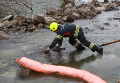 Öleinsatz in Wilhering / Foto: Kollinger