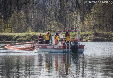 Ölwehr-Einsatz (Foto: Kolli)